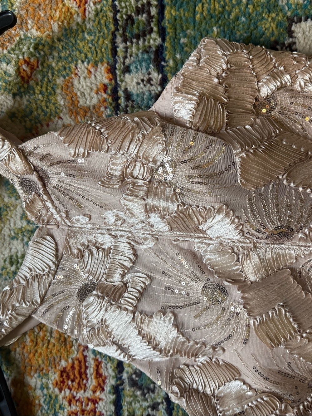 Betsey & Adam Champagne Gold Embellished Sequin Evening Gown Formal Dress Size 8 - Picture 10 of 10